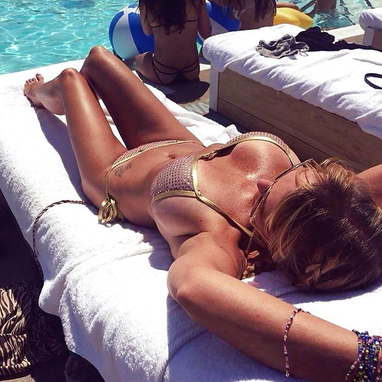 blondeandhot uit Noord-Brabant,Nederland